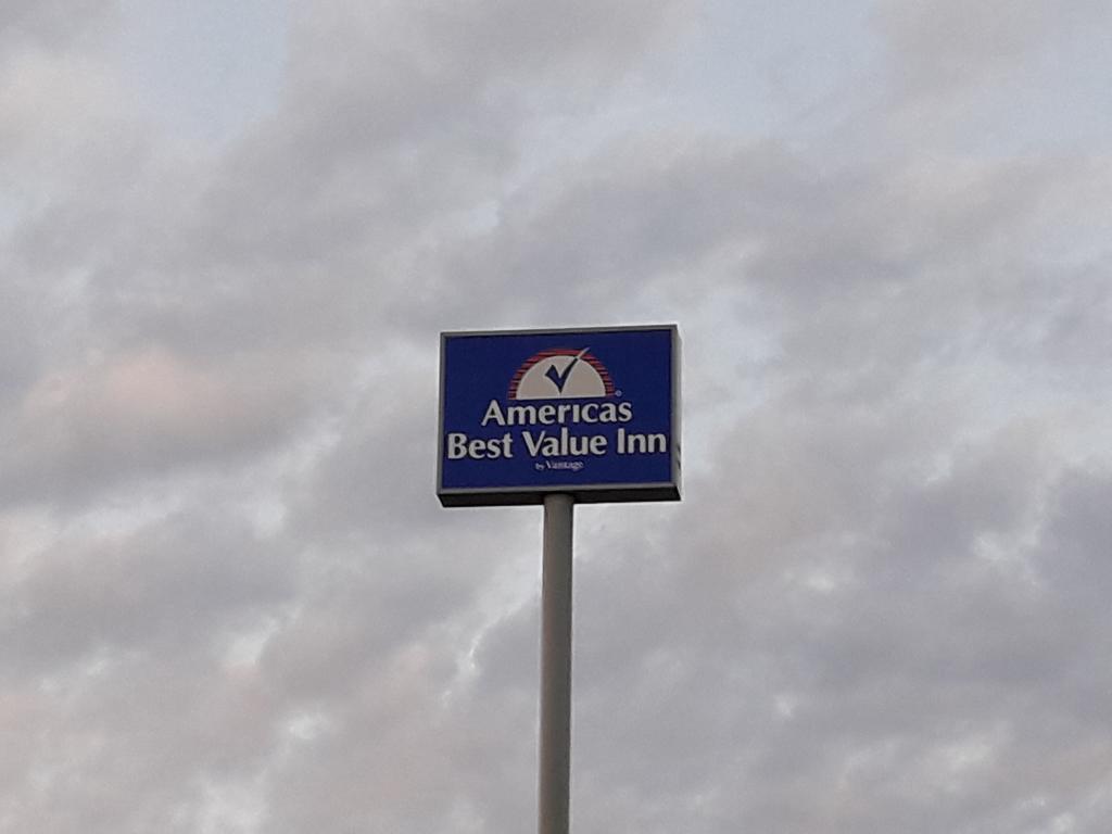 Americas Best Value Inn Ullin Mounds Buitenkant foto