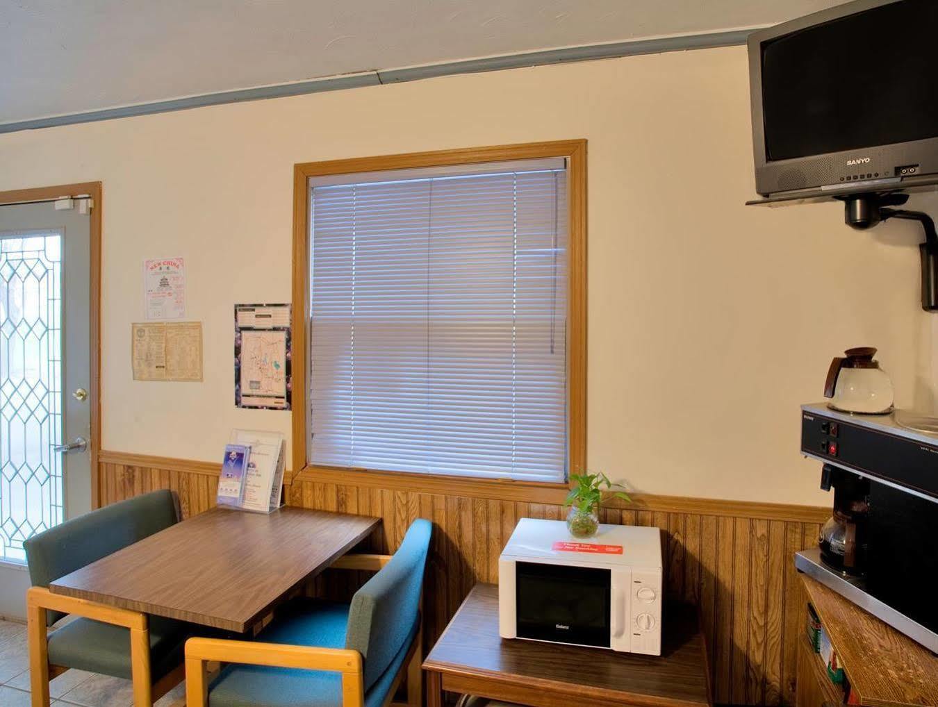 Americas Best Value Inn Ullin Mounds Buitenkant foto